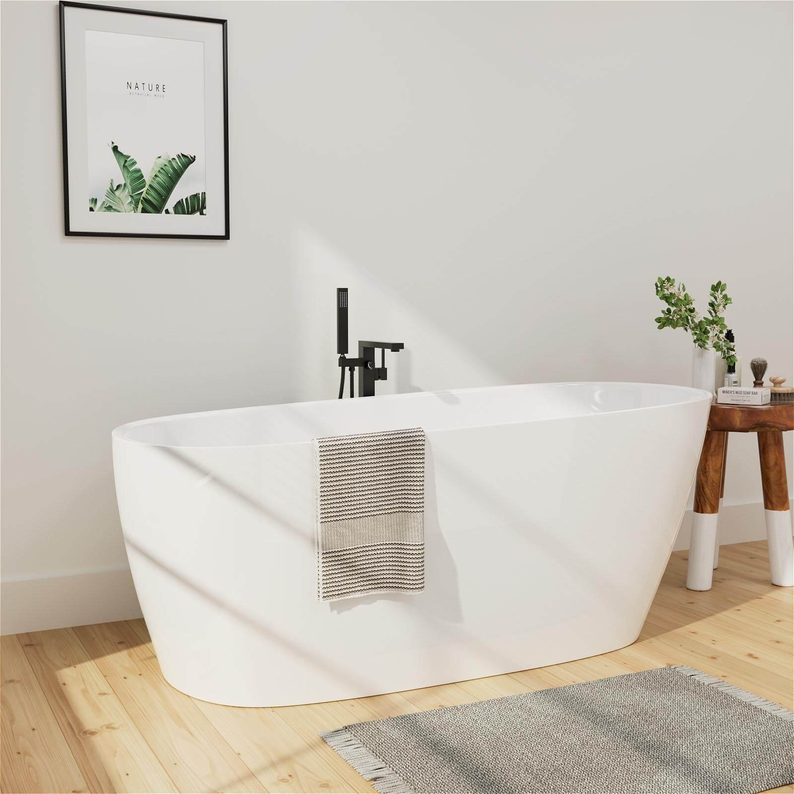 Freestanding Acrylic Slipper Bath – view 1