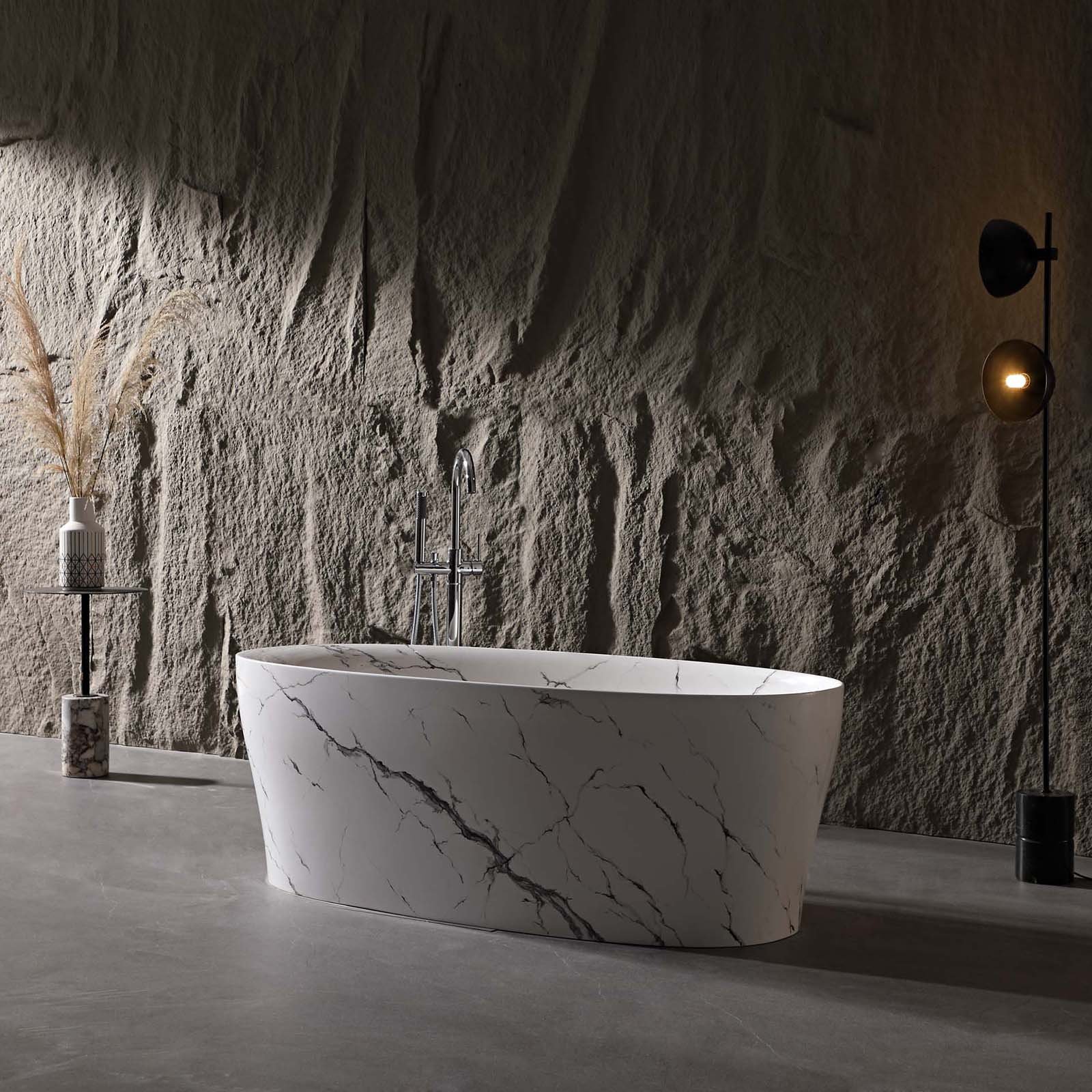 Freistehende Badewanne "Carrara Dream" mit Marmor-Optik