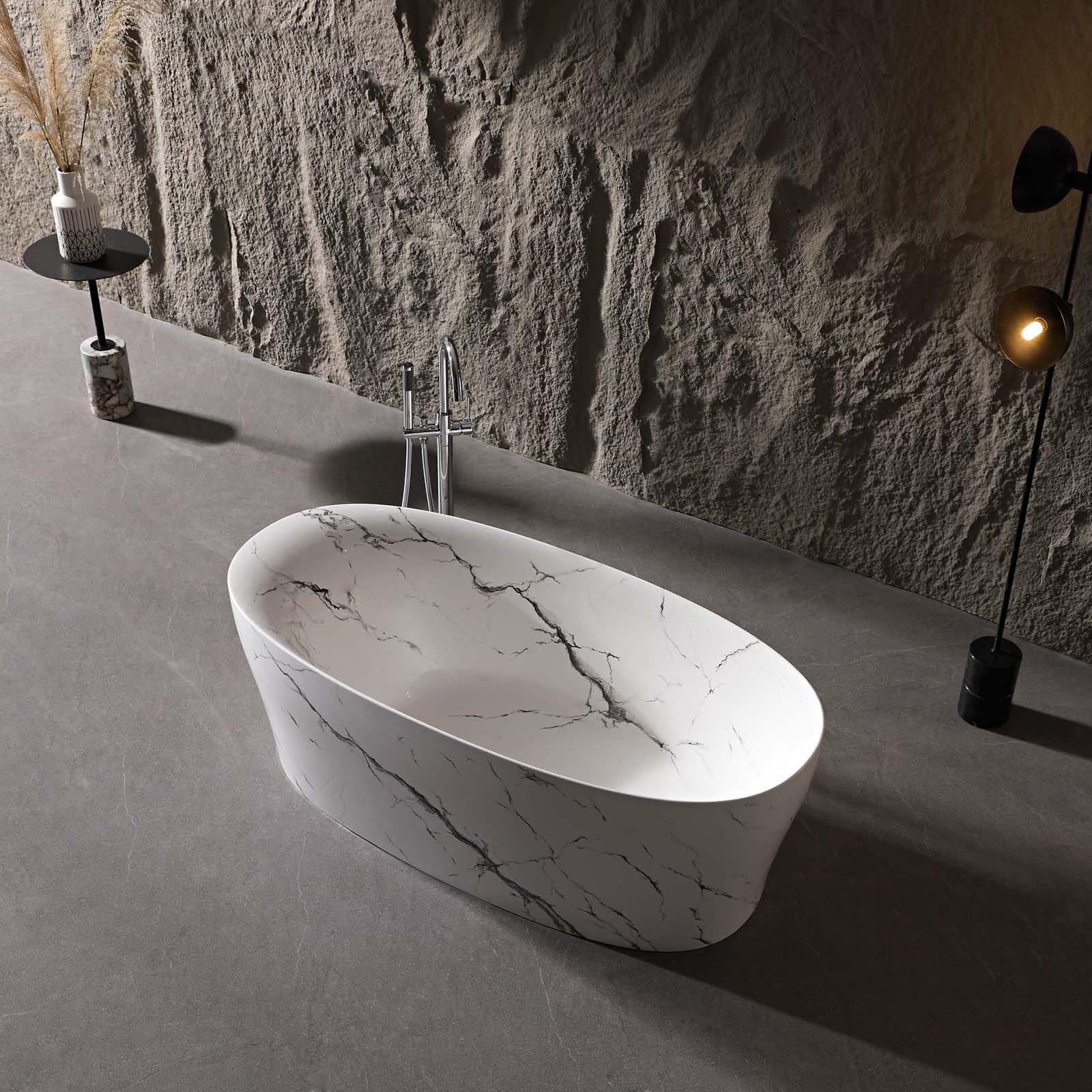 Freistehende Badewanne "Carrara Dream" mit Marmor-Optik – Bild 2
