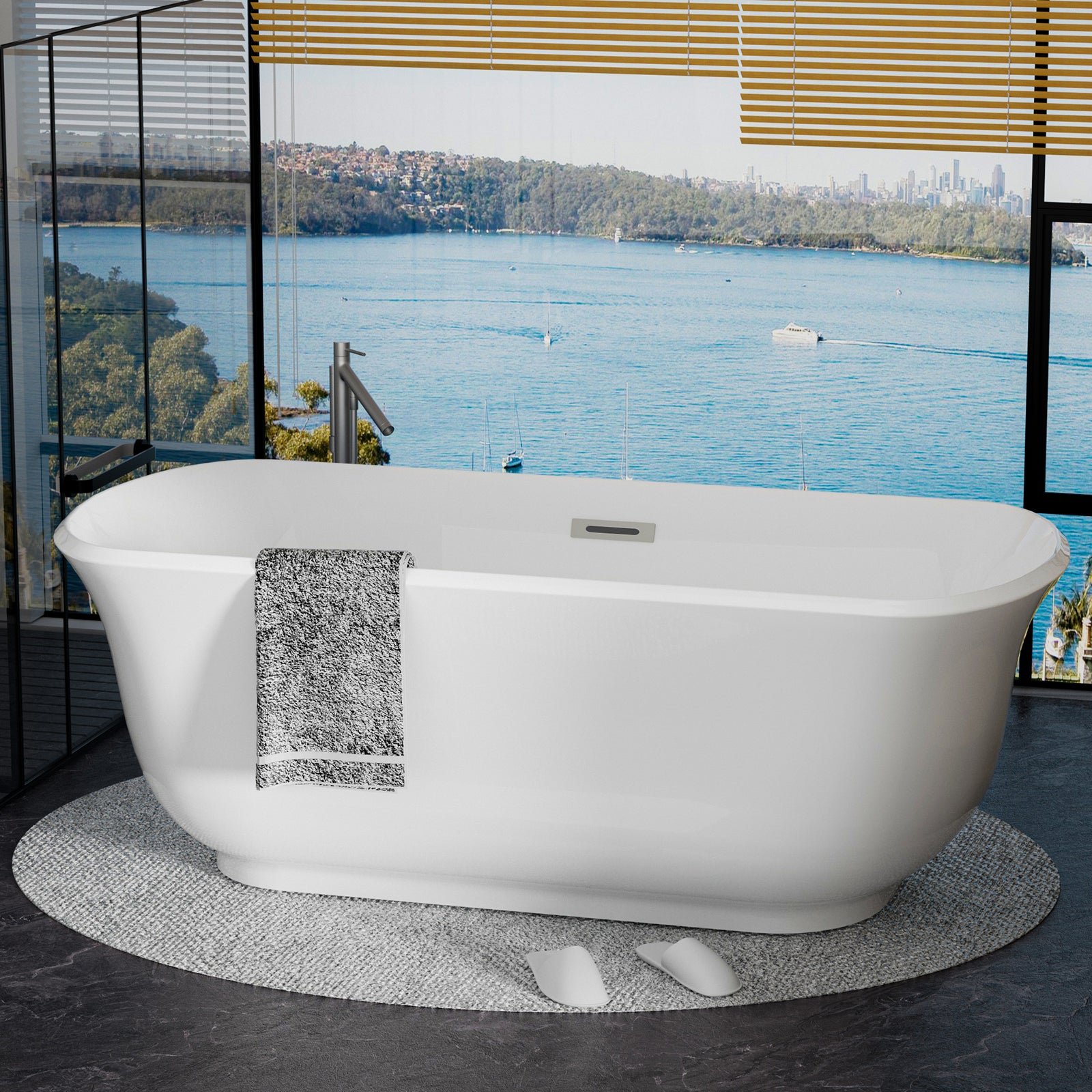 Freestanding Acrylic Bath