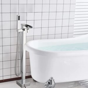 Freistehende Wannenarmatur mit Wasserfall & Handbrause