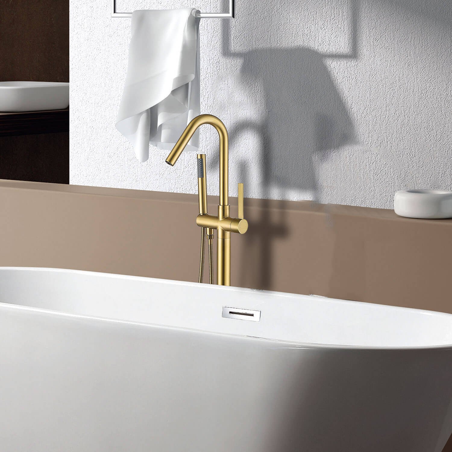 Exclusive Gold Freestanding Bath
