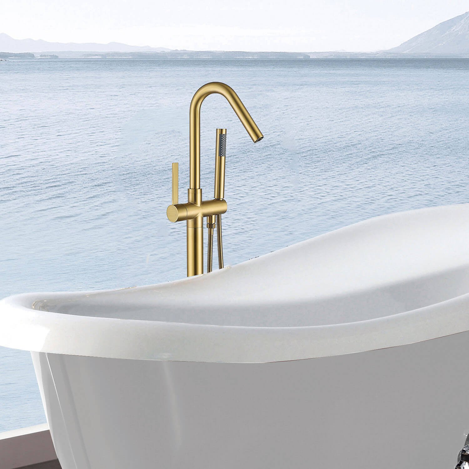 Exclusive Gold Freestanding Bath – view 2