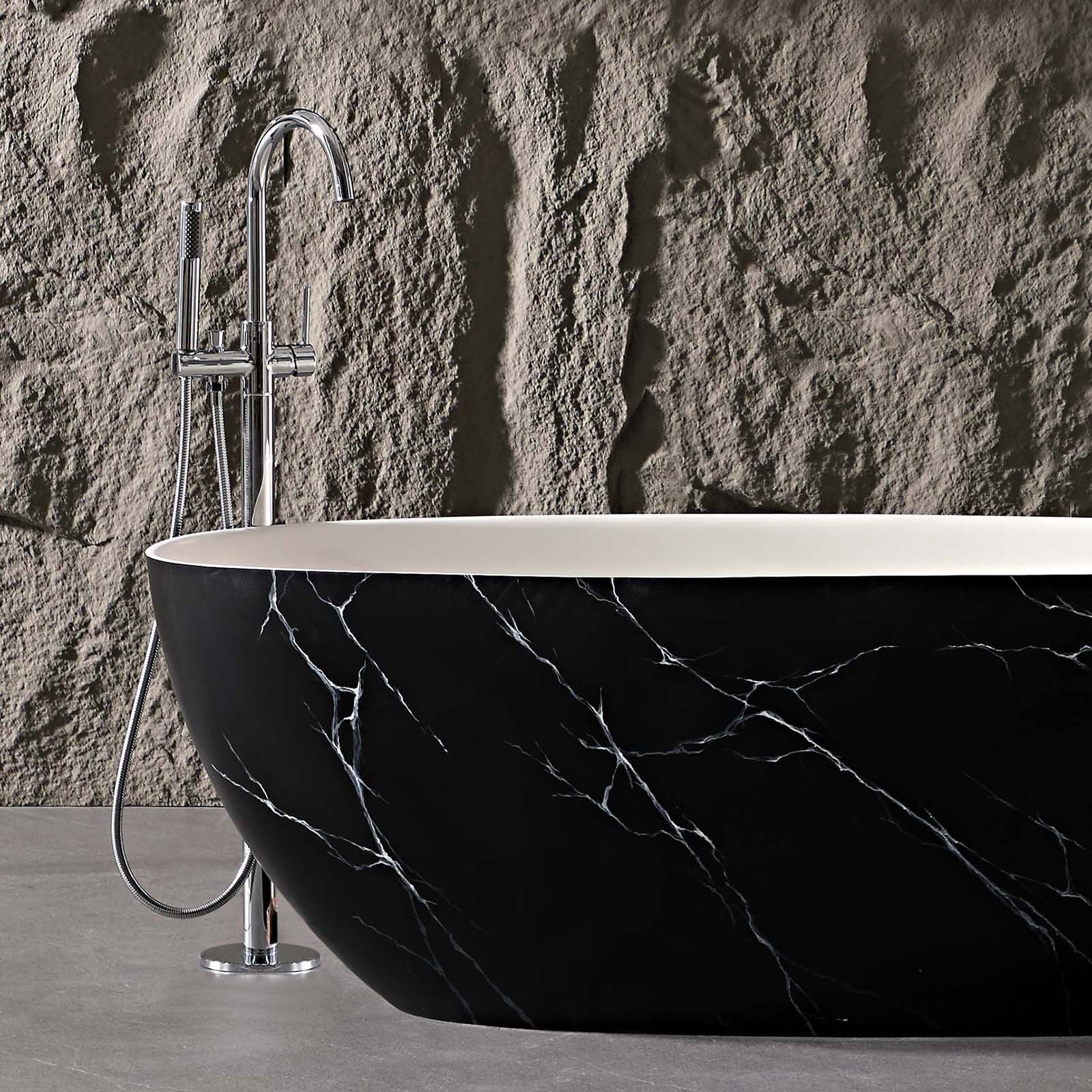 Freistehende Badewanne Schwarz mit Marmor-Design, 165 cm – Bild 4